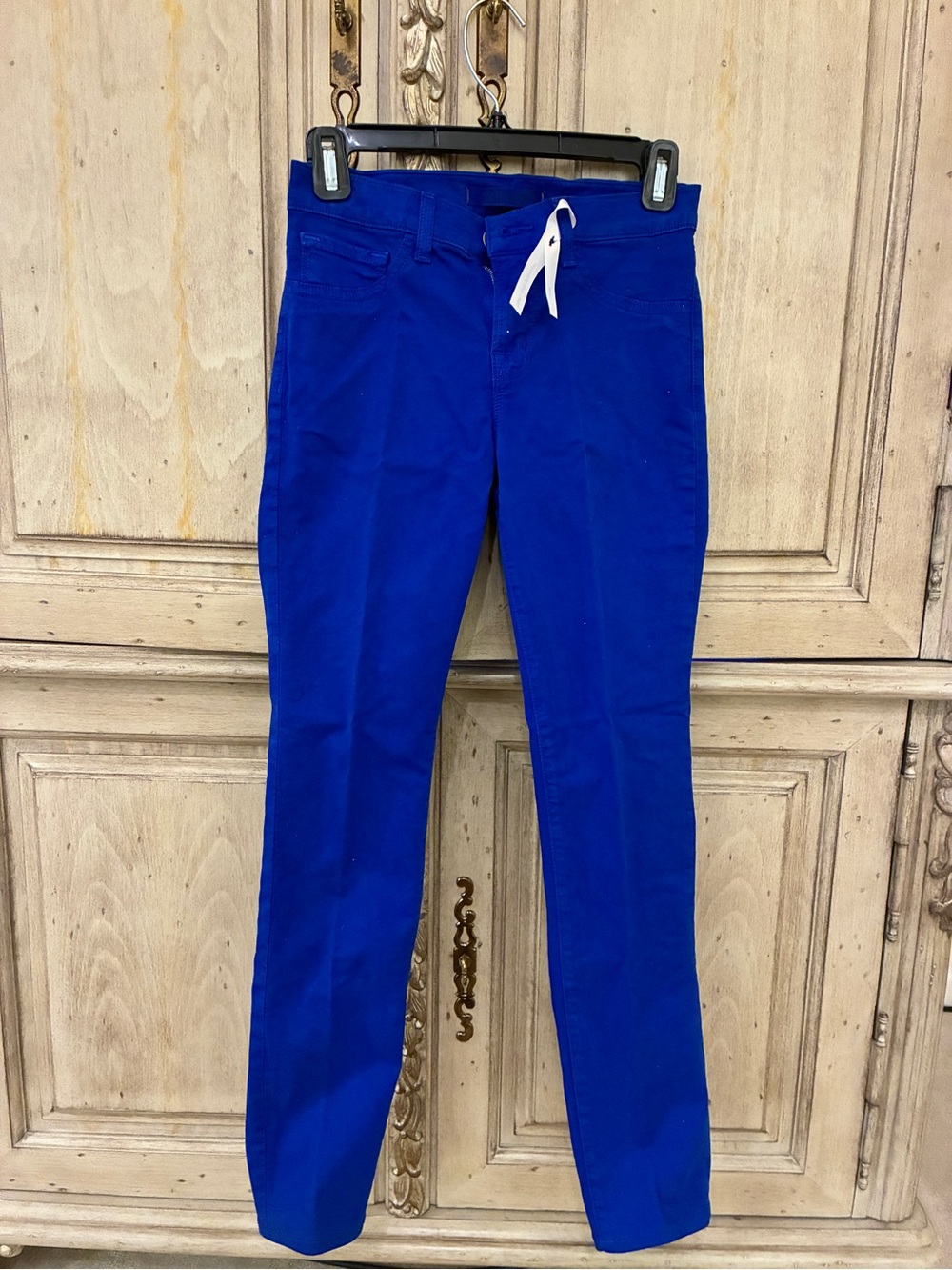 J Brand Straight Leg Jeans in Royal Blue